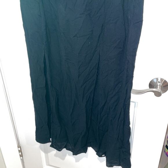 Super dry skirt long maxi black skirt two high slots size Medium - Picture 5 of 7